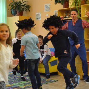 Детский ведущий на праздник Одесса ОДесса ведущий аниматор