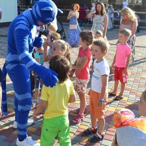 Герои в масках (Кэтбой и Алетт) аниматоры Одесса PJ Masks 2020