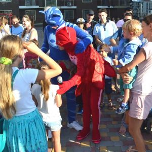 Герои в масках (Кэтбой и Алетт) аниматоры Одесса одесса аркадия ростовая кукла герои в масках