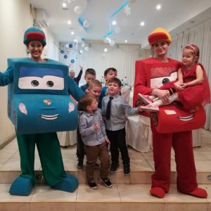 Маквин и салли Тачки