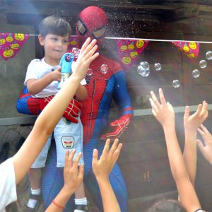 мыльные пузыри одесса паук шоу пузырей паук человек одесса