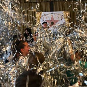 Развлечение бумага бумажное шоу украина