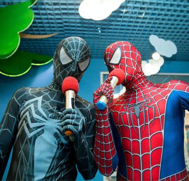 ведущие человеки пауки