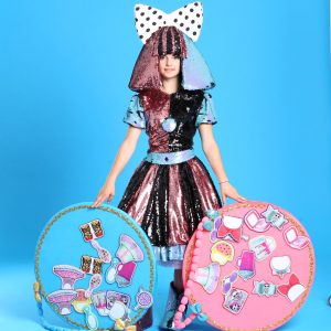 Яркий костюм Лол Лол анимация детская