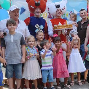 Тучка и Кеша на праздник в Одессе