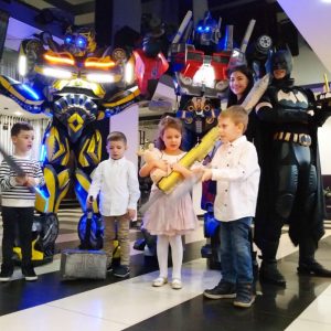 Бабмлби и оптимус Одесса Бабмлби и оптимус аниматоры одесса