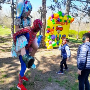 Аниматор на праздник человек-паук, одесса кукла лол и человек паук аниматоры детские