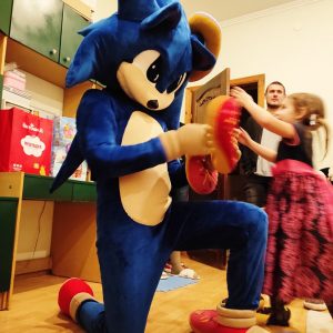 Соник — ДЕТСКИЕ АНИМАТОРЫ В ОДЕССЕ Соник и Тейлз - ЭТО ВЕСЕЛО - Аниматоры