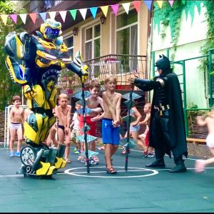 BUMBLEBEE трансформер Бамблби Одесса Роботы, трансформеры, аниматоры ваших любимых мультфильмов