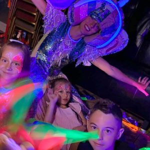 ЛОл в ультрафиолете Лол вечер