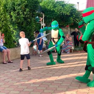 Шоу программа с черепашками ниндзя в Одессе Заказать Аниматоров в Одессе - черепашки ниндзя