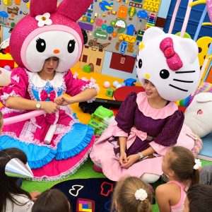Hello Kitty и Мелоди аниматоры на детском празднике
