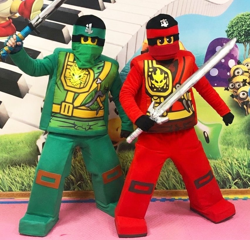 Аниматоры Лего Ниндзяго на детском празднике в Одессе от студии Это Весело